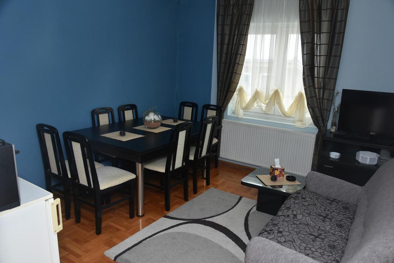 Blue House Apartment Ni Esterno foto